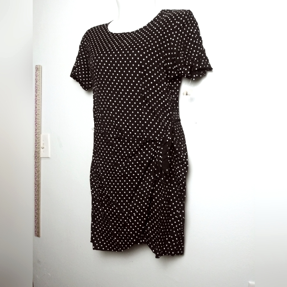 CW Dress Size L Black And White Polka Dot Short Sleeve Dress Scoop Crew Neckline